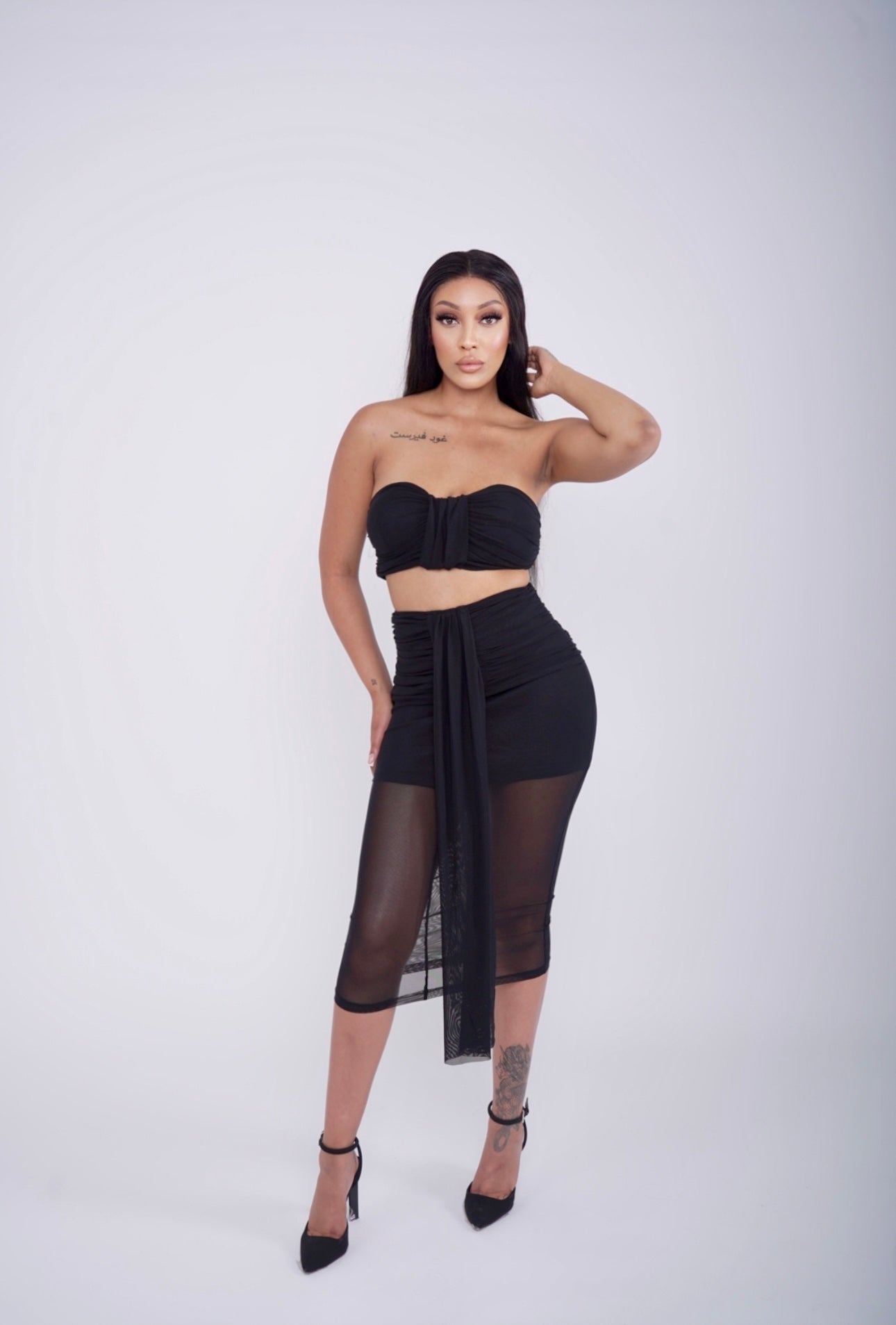 Sleek and Stylish Mesh Skirt Two-Piece Tube Set