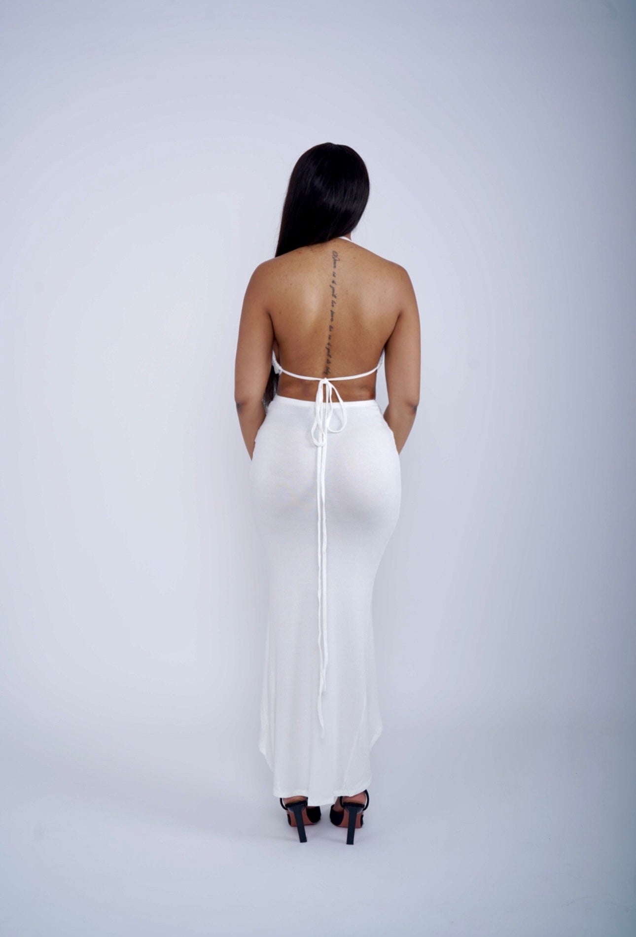 Elegant and Flattering Cross Strap Two-Piece Skirt Set